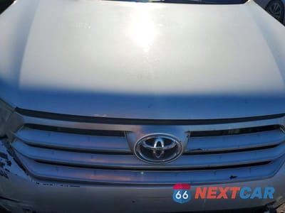 Zdjęcie 12 z 12 samochodu: 2013 TOYOTA HIGHLANDER BASE VIN:5TDBK3EHXDS261710 - miniatura
