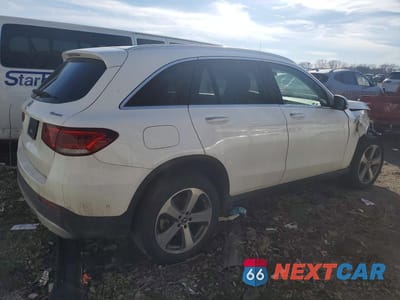 Trzecie zdjęcie samochodu z tyłu: 2022 MERCEDES-BENZ GLC 300 4MATIC VIN:W1N0G8EB3NG113713 - miniatura