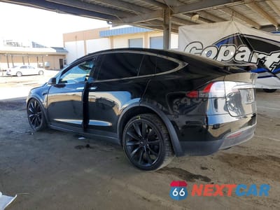 Drugie zdjęcie samochodu z przodu: 2017 TESLA MODEL X VIN:5YJXCDE25HF051529 - miniatura
