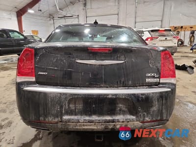 Zdjęcie 6 z 13 samochodu: 2015 CHRYSLER 300C PLATINUM VIN:2C3CCASG7FH803403 - miniatura