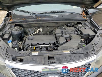Zdjęcie 12 z 13 samochodu: 2011 KIA SORENTO LX VIN:5XYKT3A13BG106836 - miniatura