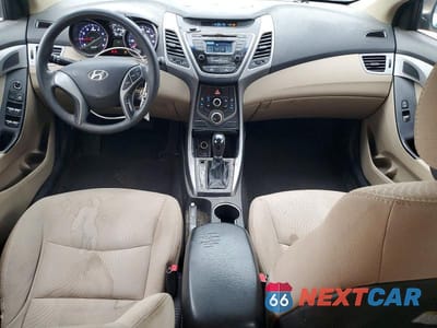 Zdjęcie 8 z 11 samochodu: 2016 HYUNDAI ELANTRA SE VIN:5NPDH4AEXGH721323 - miniatura