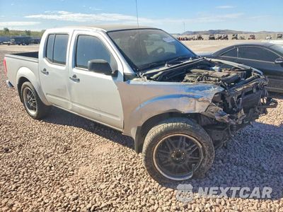 Czwarte zdjęcie samochodu z boku: 2005 NISSAN FRONTIER CREW CAB LE VIN:1N6AD07U85C441136 - miniatura