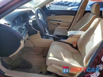 Zdjęcie 7 z 12 samochodu: 2011 HONDA ACCORD LX VIN:1HGCP2F37BA132662 - miniatura