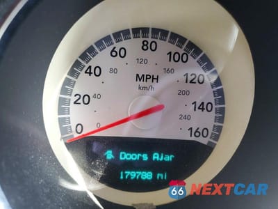 Zdjęcie 9 z 12 samochodu: 2008 DODGE CHARGER VIN:2B3KA53H18H174060 - miniatura