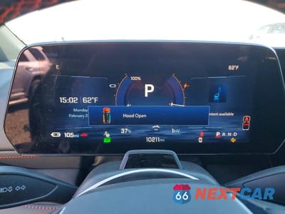 Zdjęcie 9 z 13 samochodu: 2025 CHEVROLET BLAZER RS VIN:3GNKDDRM7SS215596 - miniatura