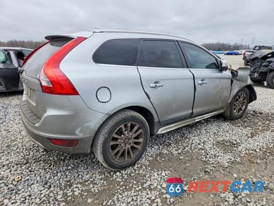 Trzecie zdjęcie samochodu z tyłu: 2010 VOLVO XC60 T6 VIN:YV4992DZ4A2081119 - miniatura