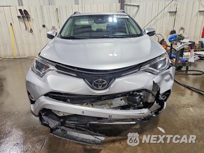 Piąte zdjęcie samochodu w środku: 2018 TOYOTA RAV4 XLE VIN:JTMRFREV3JJ237947 - miniatura