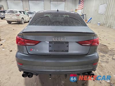Zdjęcie 6 z 11 samochodu: 2019 AUDI RS3 VIN:WUABWGFF7KA907596 - miniatura