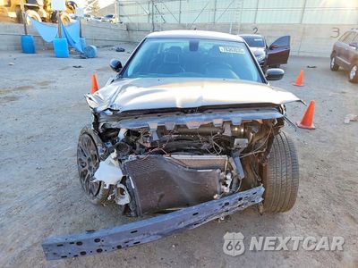 Piąte zdjęcie samochodu w środku: 2016 CHRYSLER 300 LIMITED VIN:2C3CCAAG4GH167350 - miniatura