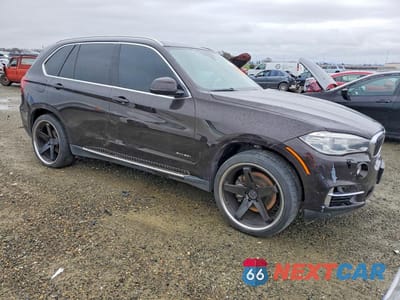 Czwarte zdjęcie samochodu z boku: 2014 BMW X5 XDRIVE50I VIN:5UXKR6C54E0C03992 - miniatura