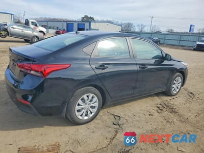 Trzecie zdjęcie samochodu z tyłu: 2022 HYUNDAI ACCENT SE VIN:3KPC24A63NE159109 - miniatura