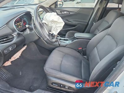 Zdjęcie 7 z 12 samochodu: 2018 CHEVROLET MALIBU LT VIN:1G1ZD5ST3JF129390 - miniatura