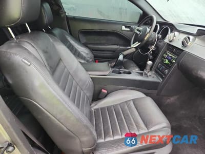 Zdjęcie 10 z 12 samochodu: 2008 FORD MUSTANG GT VIN:1ZVHT82H885160117 - miniatura