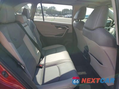 Zdjęcie 11 z 13 samochodu: 2024 TOYOTA RAV4 VIN:JTMB6RFV0RD136889 - miniatura
