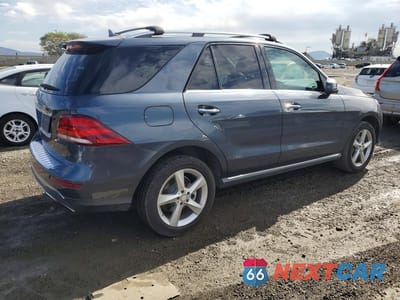 Trzecie zdjęcie samochodu z tyłu: 2016 MERCEDES-BENZ GLE 350 VIN:4JGDA5JB8GA718777 - miniatura
