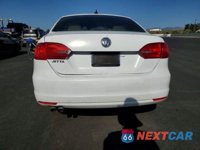 Zdjęcie 6 z 13 samochodu: 2011 VOLKSWAGEN JETTA SE VIN:3VWDZ7AJ4BM317526 - miniatura