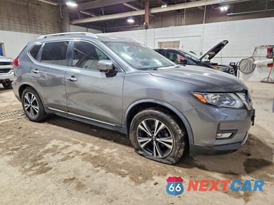 Czwarte zdjęcie samochodu z boku: 2018 NISSAN ROGUE SL VIN:JN8AT2MT4JW464830 - miniatura