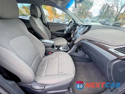 Piąte zdjęcie samochodu w środku: 2018 HYUNDAI SANTA FE SPORT VIN:5NMZT3LB0JH081161 - miniatura