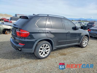 Trzecie zdjęcie samochodu z tyłu: 2011 BMW X5 XDRIVE35I VIN:5UXZV4C50BL413219 - miniatura