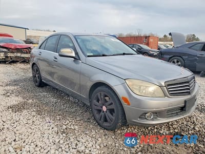 Czwarte zdjęcie samochodu z boku: 2008 MERCEDES-BENZ C 300 VIN:WDDGF54X58F046066 - miniatura