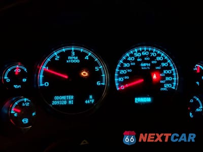 Zdjęcie 9 z 13 samochodu: 2013 GMC YUKON SLT VIN:1GKS2CE01DR234991 - miniatura