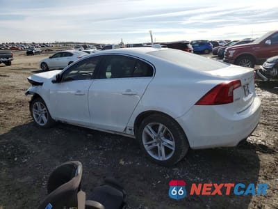 Drugie zdjęcie samochodu z przodu: 2015 VOLVO S60 PREMIER VIN:YV140MFBXF1314835 - miniatura
