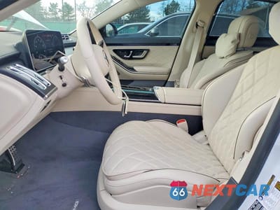 Zdjęcie 7 z 12 samochodu: 2025 MERCEDES-BENZ S S580E 4MATIC VIN:W1K6G6KB7SA335301 - miniatura