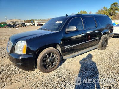 2010 GMC YUKON XL DENALI 1GKUKMEF2AR217809 - główne zdjęcie licytacji z USA - miniatura