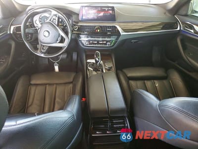 Zdjęcie 8 z 11 samochodu: 2018 BMW 530XE VIN:WBAJB1C57JB374801 - miniatura