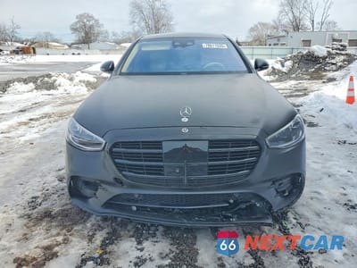 Piąte zdjęcie samochodu w środku: 2022 MERCEDES-BENZ S 580 4MATIC VIN:W1K6G7GB3NA134661 - miniatura