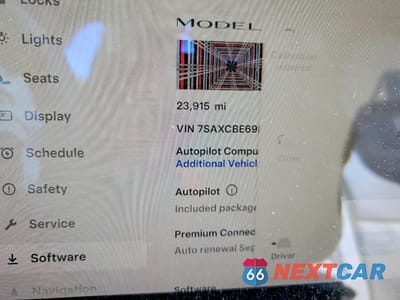 Zdjęcie 9 z 11 samochodu: 2023 TESLA MODEL X VIN:7SAXCBE69PF412575 - miniatura