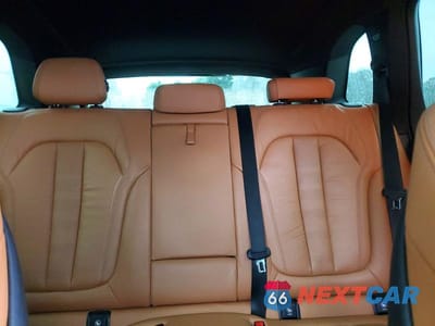 Zdjęcie 10 z 13 samochodu: 2019 BMW X5 XDRIVE50I VIN:5UXJU2C55KLN49947 - miniatura