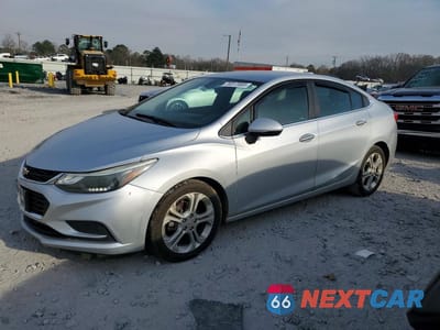 2018 CHEVROLET CRUZE LT 1G1BE5SM9J7229060 - główne zdjęcie licytacji z USA - miniatura
