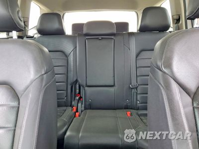 Zdjęcie 10 z 14 samochodu: 2018 VOLKSWAGEN ATLAS SEL PREMIUM VIN:1V2NR2CA5JC581666 - miniatura