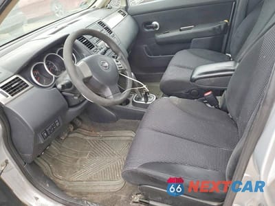 Zdjęcie 7 z 12 samochodu: 2010 NISS VERSA S/VERSA SL VIN:3N1BC1CP0AL385601 - miniatura