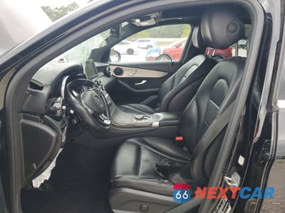 Zdjęcie 7 z 14 samochodu: 2019 MERCEDES-BENZ GLC 300 VIN:WDC0G4JB0KF507140 - miniatura