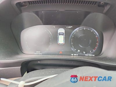 Zdjęcie 9 z 11 samochodu: 2019 VOLVO XC40 T4 MOMENTUM VIN:YV4AC2HK5K2047770 - miniatura