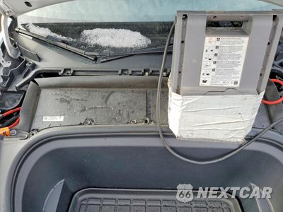 Zdjęcie 11 z 12 samochodu: 2022 TESLA MODEL Y VIN:7SAYGDEF8NF524138 - miniatura