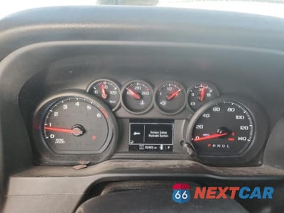 Zdjęcie 9 z 12 samochodu: 2023 CHEVROLET SILVERADO K2500 CUSTOM VIN:1GC4YME71PF105208 - miniatura