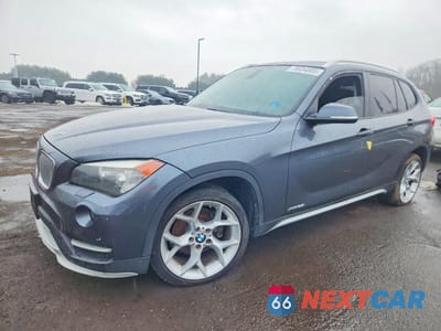 2015 BMW X1 XDRIVE28I WBAVL1C51FVY34684 - główne zdjęcie licytacji z USA - miniatura