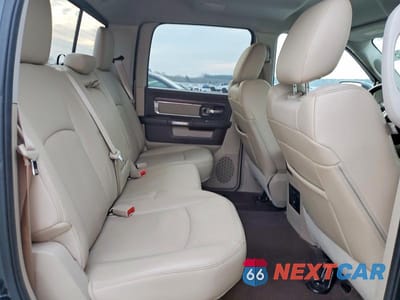 Zdjęcie 10 z 12 samochodu: 2015 RAM 1500 LARAMIE VIN:1C6RR7NT3FS774885 - miniatura