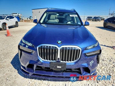 Piąte zdjęcie samochodu w środku: 2024 BMW X7 ALPINA XB7 VIN:5UX43EM16R9T95575 - miniatura
