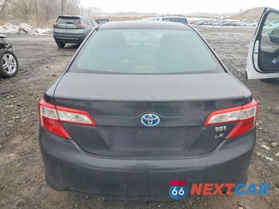 Zdjęcie 6 z 12 samochodu: 2013 TOYOTA CAMRY HYBRID VIN:4T1BD1FK4DU084412 - miniatura