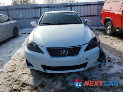 Piąte zdjęcie samochodu w środku: 2011 LEXUS IS VIN:JTHCF5C28B5046962 - miniatura