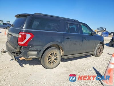 Trzecie zdjęcie samochodu z tyłu: 2019 FORD EXPEDITION MAX XLT VIN:1FMJK1HT9KEA42865 - miniatura