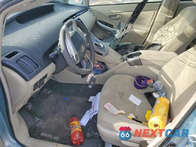 Zdjęcie 7 z 13 samochodu: 2014 TOYOTA PRIUS VIN:JTDKN3DU0E1834098 - miniatura