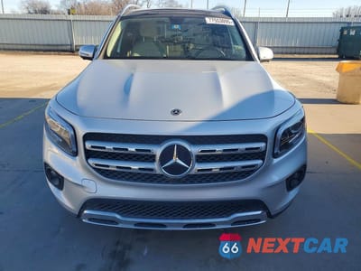 Piąte zdjęcie samochodu w środku: 2021 MERCEDES-BENZ GLB 250 VIN:W1N4M4GB1MW122267 - miniatura