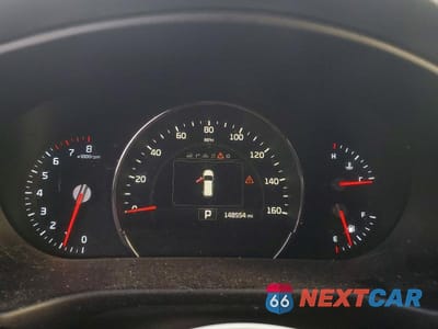 Zdjęcie 9 z 12 samochodu: 2018 KIA SORENTO SX VIN:5XYPKDA50JG402199 - miniatura