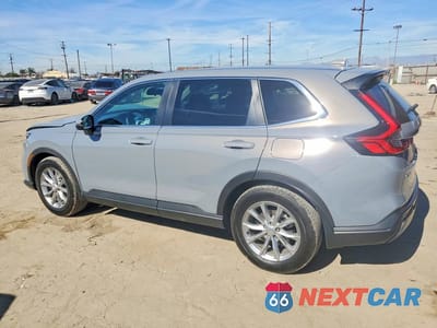 Drugie zdjęcie samochodu z przodu: 2024 HONDA CR-V EX VIN:2HKRS3H42RH327509 - miniatura